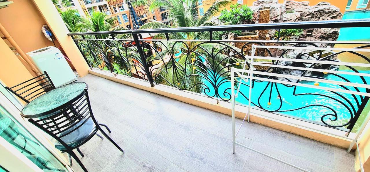 Atlantis Condo Resort Gp Jomtien Exterior foto