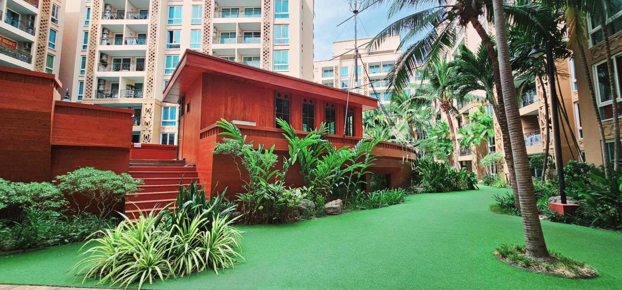 Atlantis Condo Resort Gp Jomtien Exterior foto